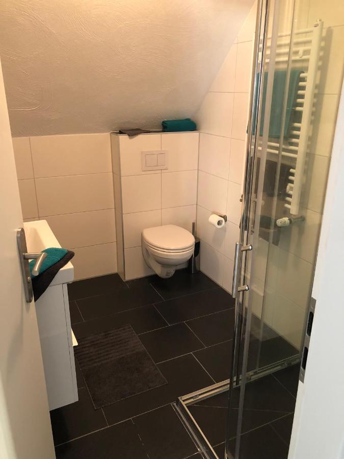 Charmante Ferienwohnungen Auf Reitstall Wasserburg Anstel - Ein Ort Zum Wohlfuehlen Und Entspannen Rommerskirchen Esterno foto